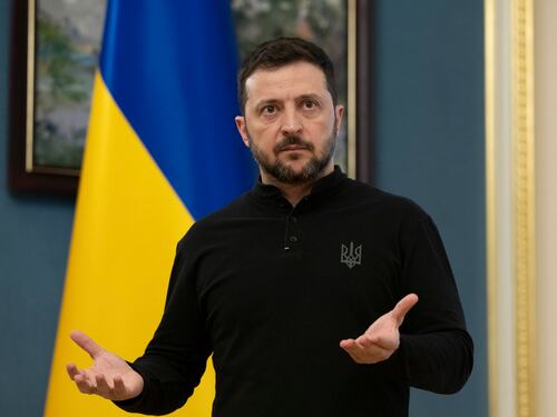 Zelensky: "Soldati cinesi combattono in Ucraina al fianco dei russi"