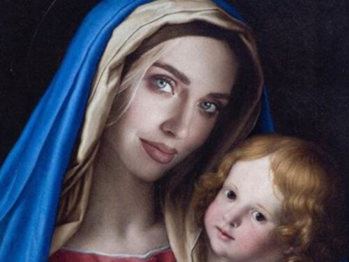 "Una grave mancanza di rispetto per i cristiani". E il Codacons denuncia Chiara Ferragni