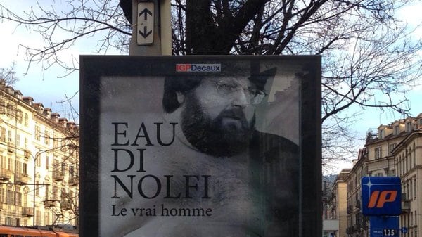 A Torino Adinolfi "diventa" un profumo