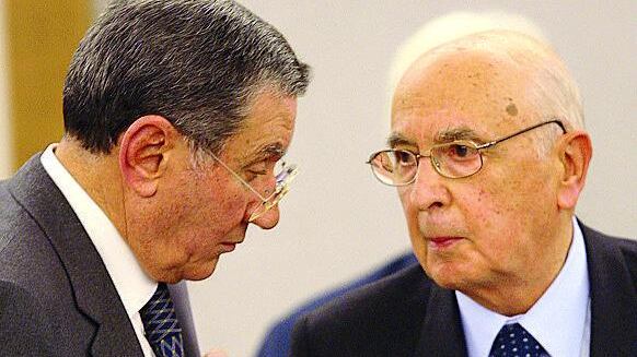 I Pm trascinano Napolitano in aula