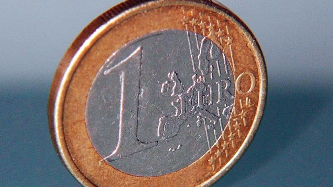 Cambio e dazi, mix amaro per la Ue