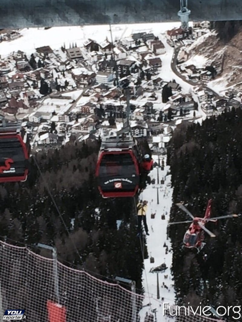 Evacuata la cabinovia in Val Gardena 4