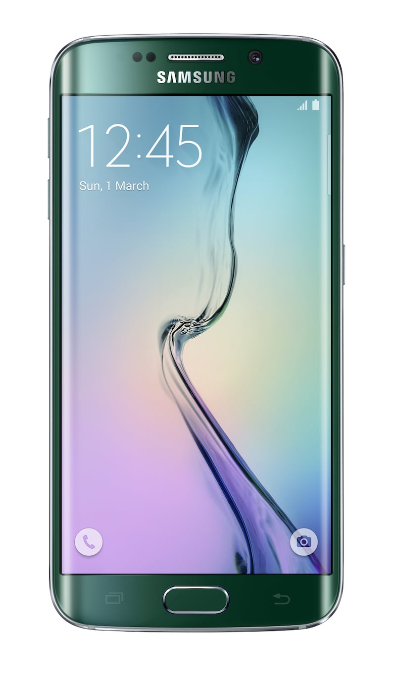 Ecco i nuovi Galaxy S6 e Galaxy S6 edge 4