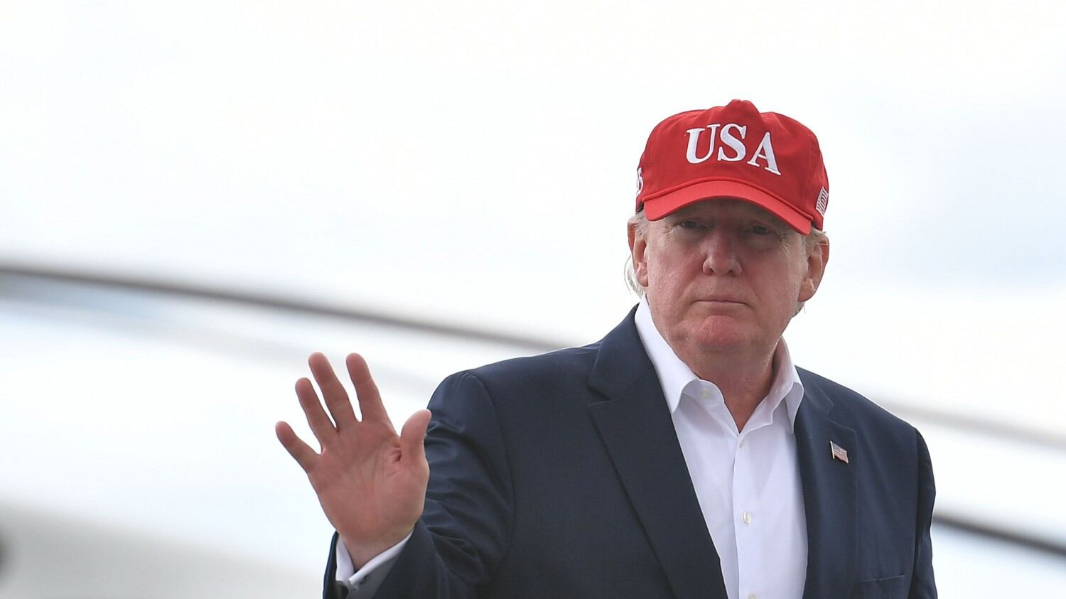 Trump e aiuti stranieri: "Accettarli? Perché no?"