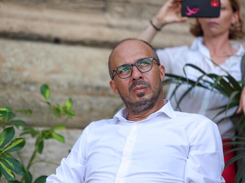 "Carlo fuori da ogni logica. Due milioni di persone ci hanno votato. E ora gridano vendetta"