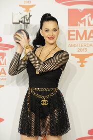 Katy Perry sexy, tutti i look 28