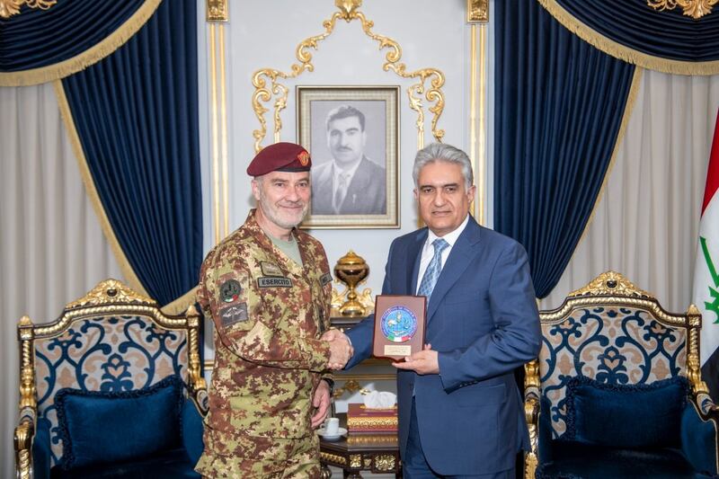 Generale Iannucci, il saluto ai contingenti nazionali in Kuwait e Iraq 2