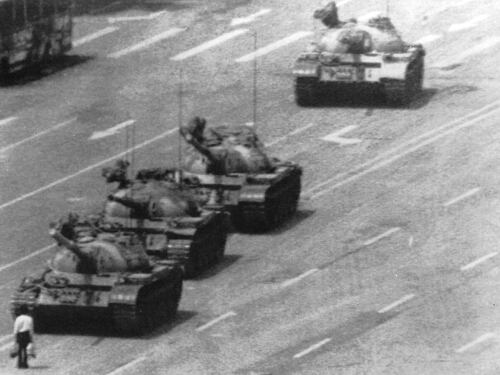 Promemoria per i nostalgici del ’68: la Meglio gioventù era a Tienanmen
