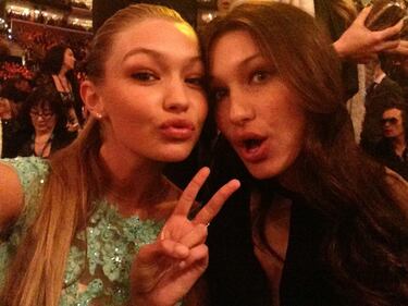 Gigi Hadid, la sexy modella sfreccia con Lewis Hamilton 11