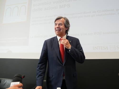 Intesa crea la cassaforte per fondi, polizze e Btp