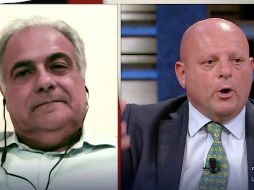 "Chi gliel'ha rotta la testa?". Roberto Salis messo alle strette perde le staffe in tv