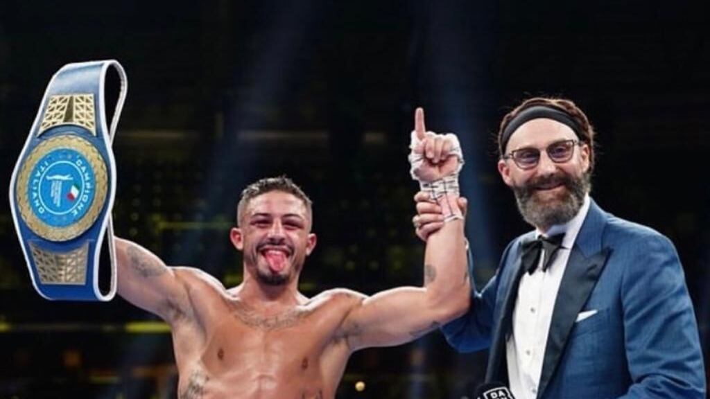 Nicholas Esposito: "Vi racconto il mio mondo del pugilato..."