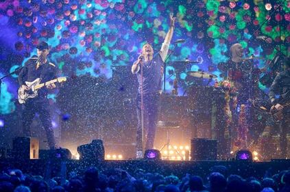 Brit Awards 2016: performance, vincitori e il tributo a David Bowie: foto 11