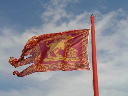 Gli indipendentisti veneti fanno tremare Roma: "Secessione dall'Italia"