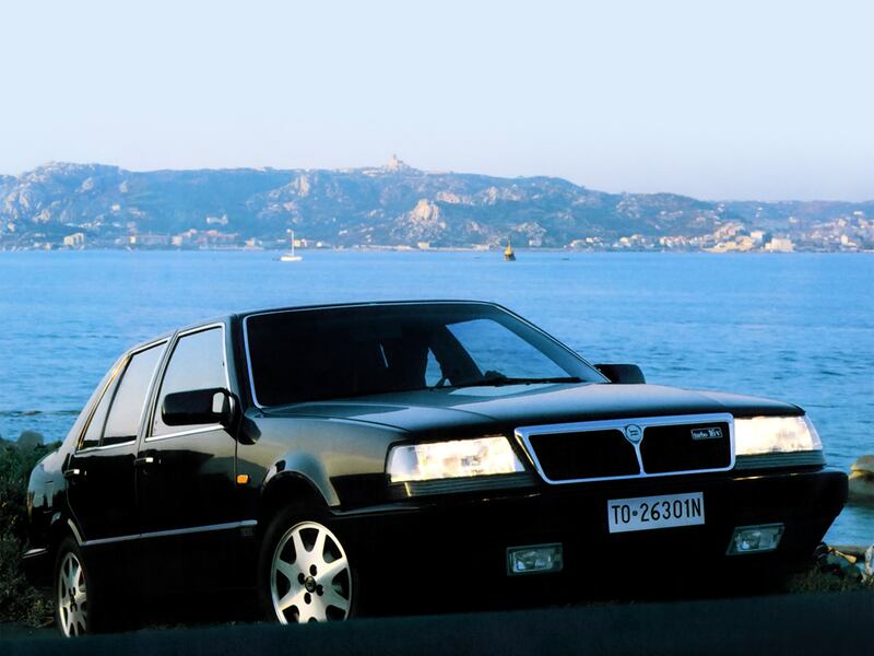 Lancia Thema, guarda la gallery 20