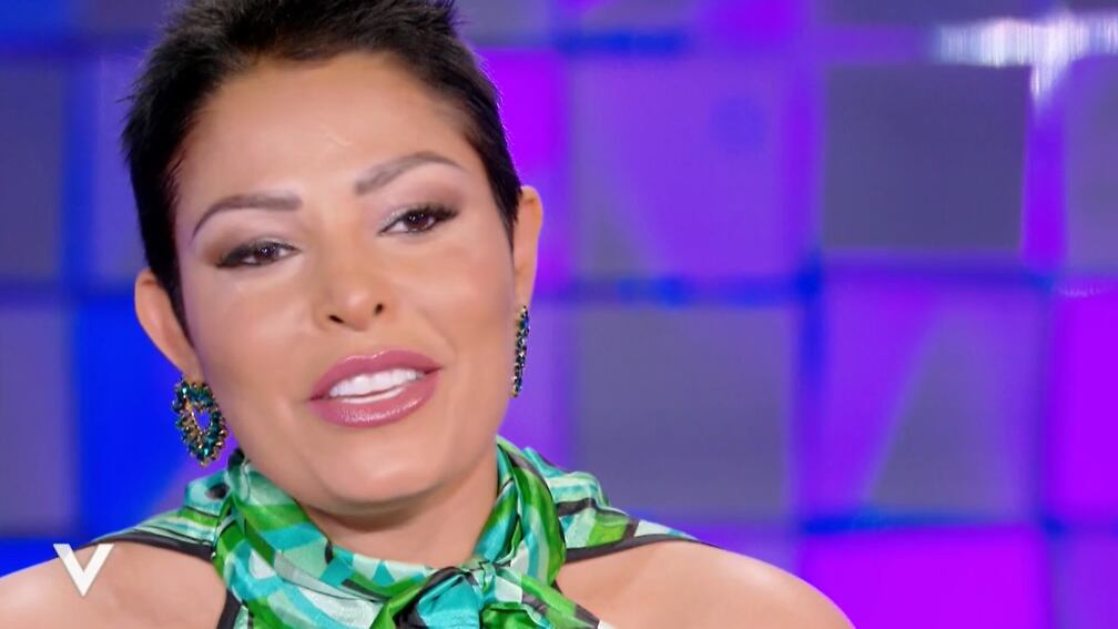 Carolina Marconi sterile dopo la chemioterapia: "Ho congelato un ovulo"