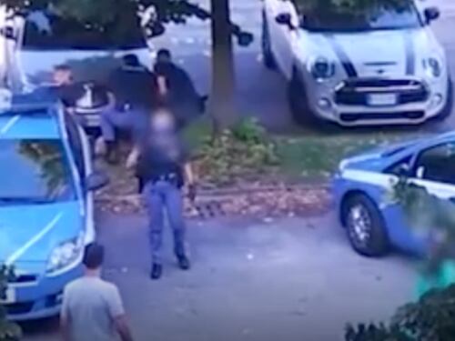 È partita la caccia al Floyd italiano per attaccare la polizia