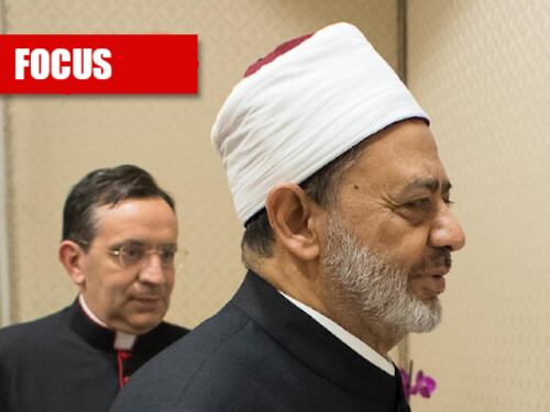 L'abbraccio del Papa all'islam: "Ecco cosa accadrà all'Europa"