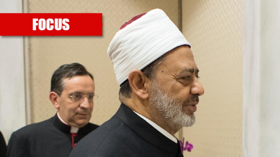 L'abbraccio del Papa all'islam: "Ecco cosa accadrà all'Europa"