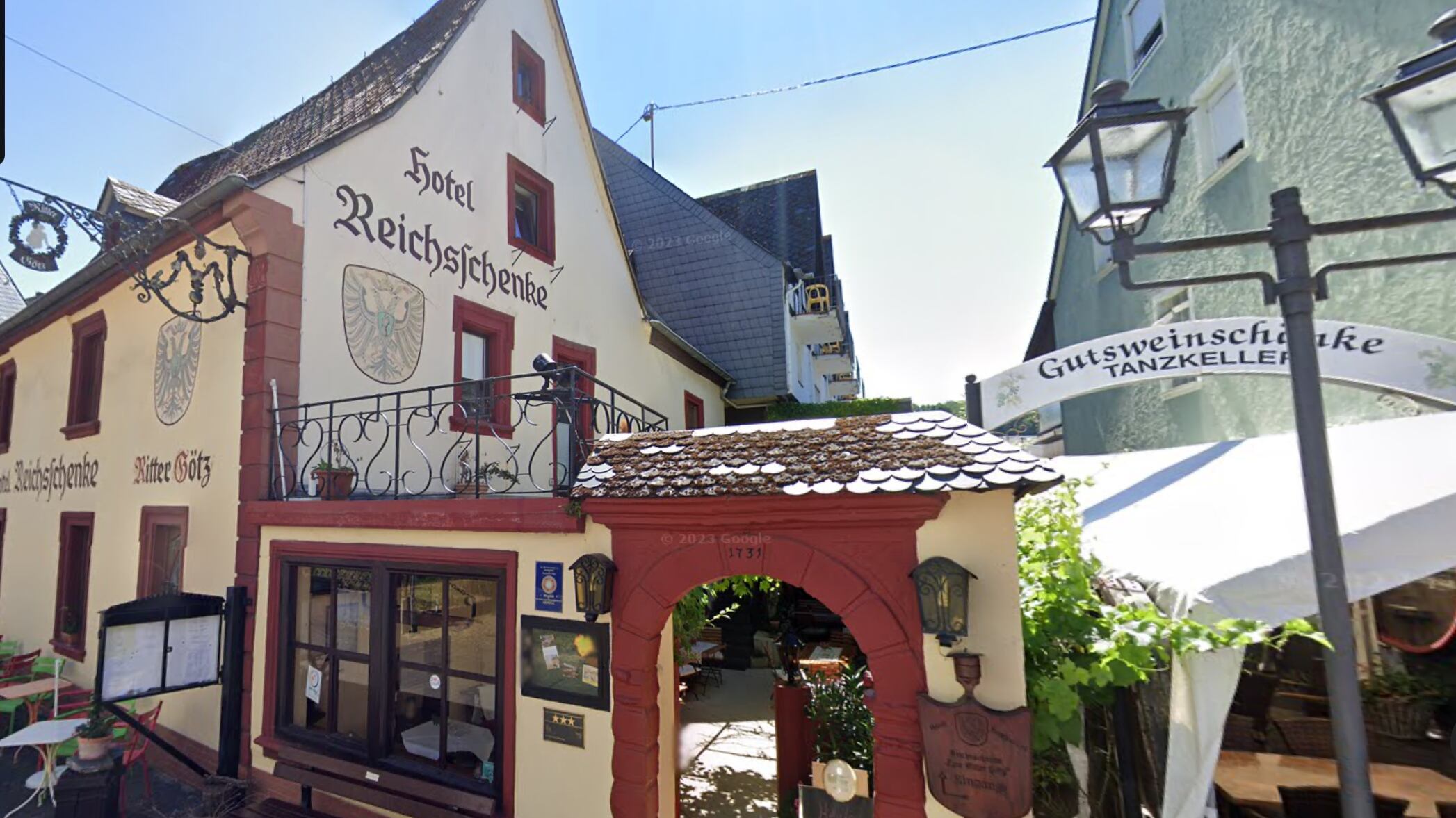 Crolla un hotel in Germania: almeno 8 feriti e 2 morti