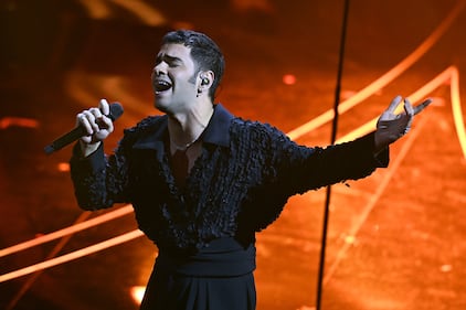 Sanremo 2024: ecco il look della terza serata del Festival di Maninni 2