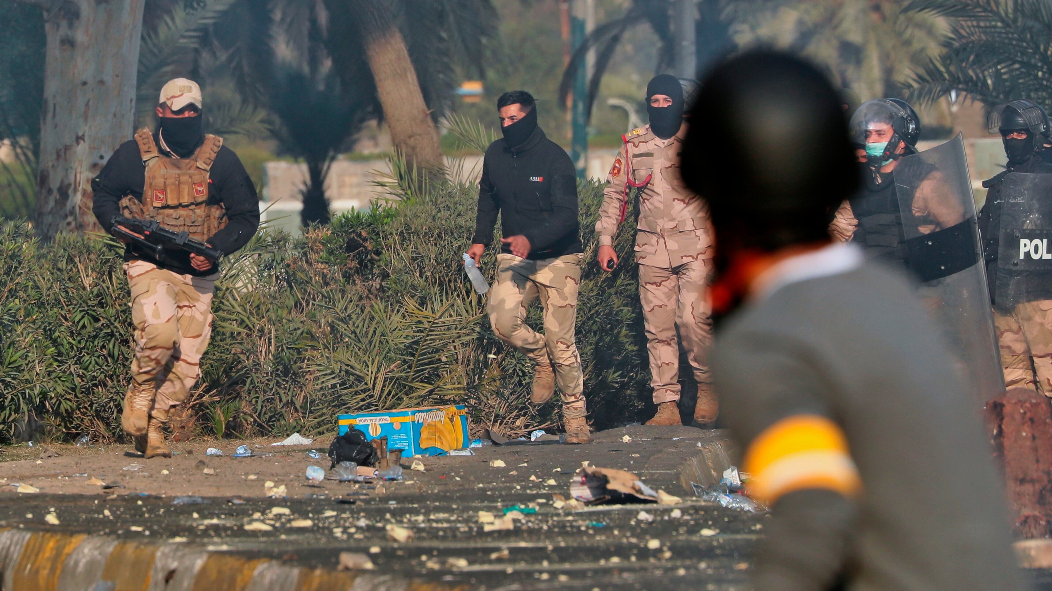 Coronavirus, la richiesta del M5s: "Stop missione in Iraq. Militari italiani rientrino"