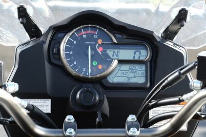 Test moto: Suzuki V-Strom 1000, l’endurona per tutti 9