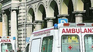 Aggredisce e accoltella la moglie: preso Cernusco sul Naviglio