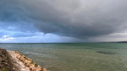 Tromba d'aria sul lago di Garda 3
