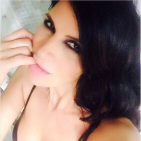 Pamela Prati, costume esplosivo su Instagram 7