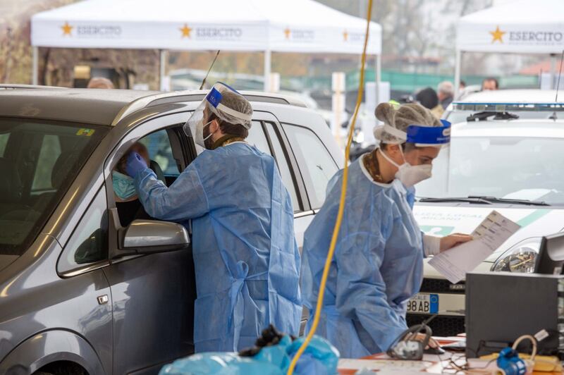 Il drive through dell'esercito al parco Trenno 3