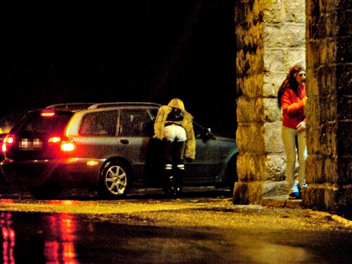 Parma, scoperta tratta di nigeriane costrette a prostituirsi: arrestata "madame"