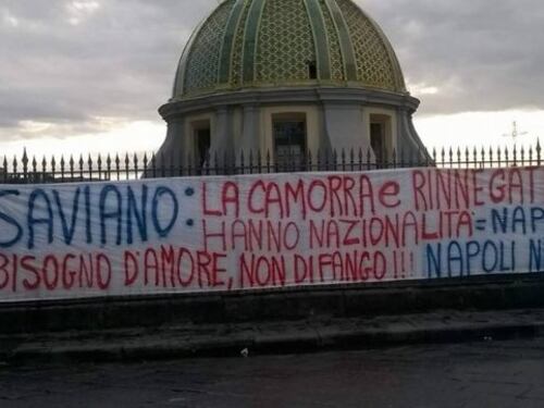 Anche Napoli respinge Saviano: "Qui non c'è bisogno di fango"