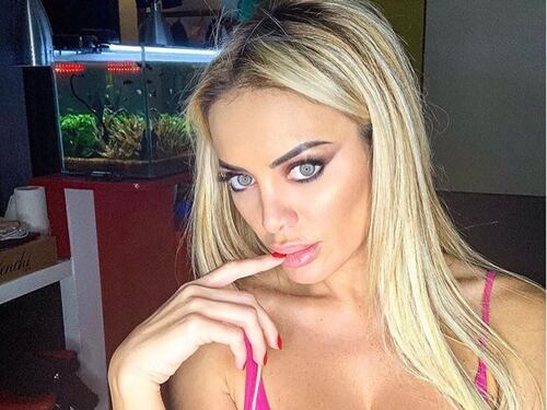 Elena Morali rivela: "Ho subito ricatti e minacce psicologiche"