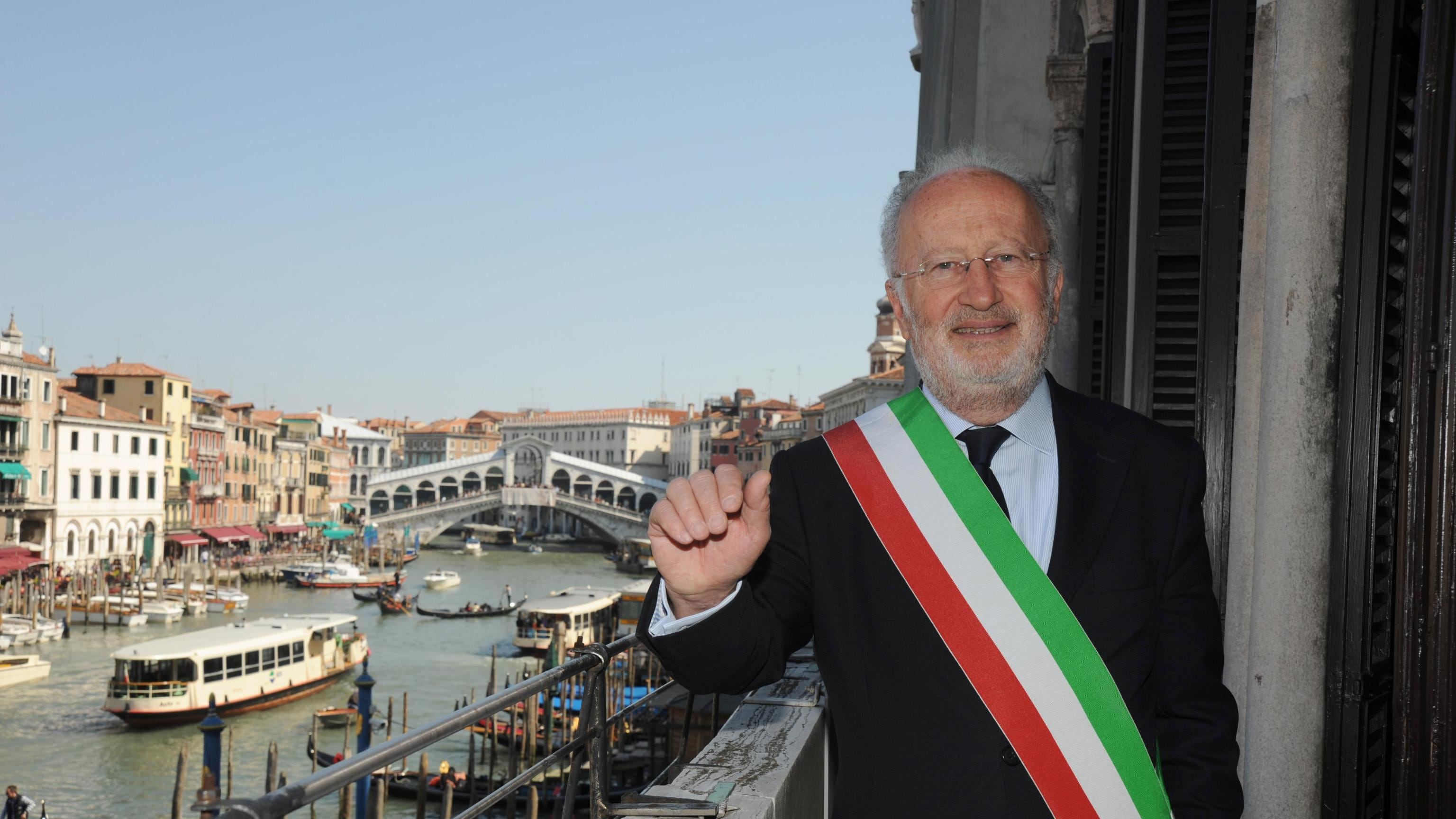 Dopo il ciclone Mose a Venezia è toto sindaco Orsoni sfida i democrat