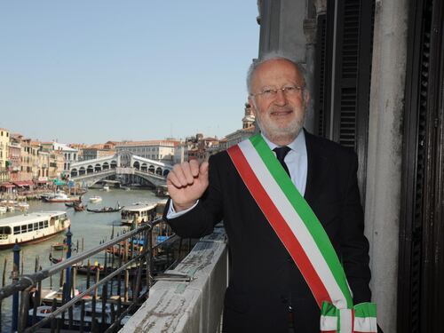 Dopo il ciclone Mose a Venezia è toto sindaco Orsoni sfida i democrat