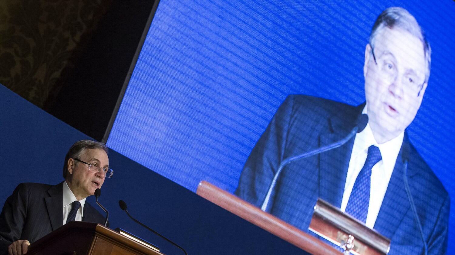 Bankitalia si allinea a Renzi: "Ripresa lenta, tagliare il cuneo"