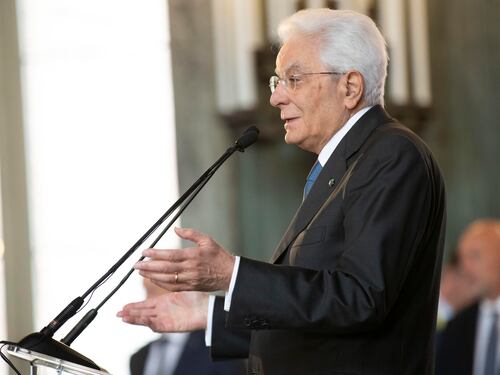 Giornata contro la violenza sulle donne, Mattarella: "No all'indignazioni a intermittenza"