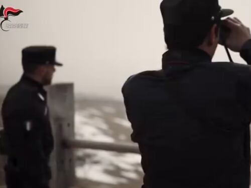 Il video dei carabinieri che spopola sul web: "Noi ci siamo, andrà tutto bene"
