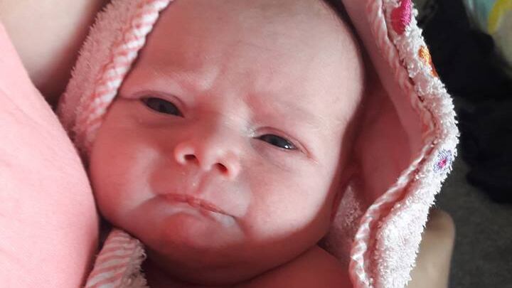 "Mia figlia morta per un bacio": la neonata contagiata dall'herpes