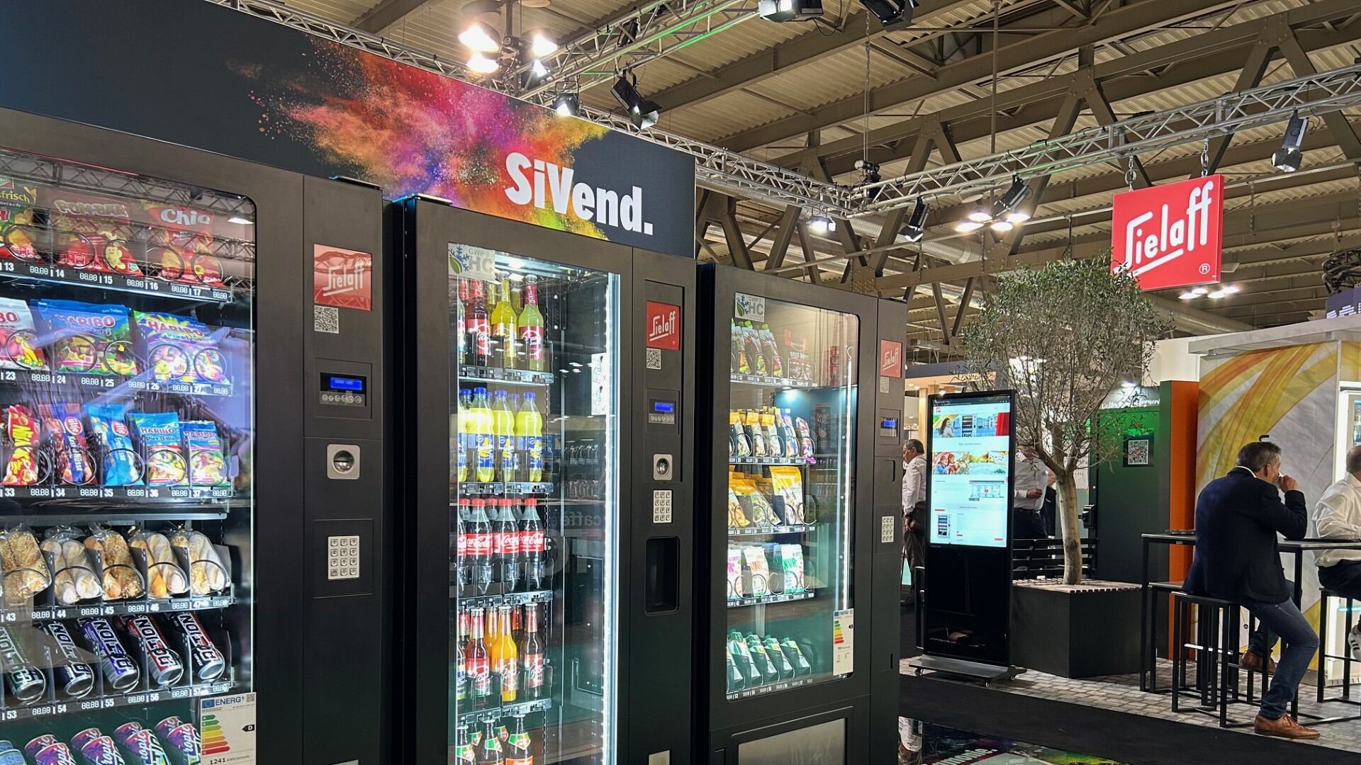 Distribuzione automatica, arrivano il cappuccino al panettone e la pizza appena cotta