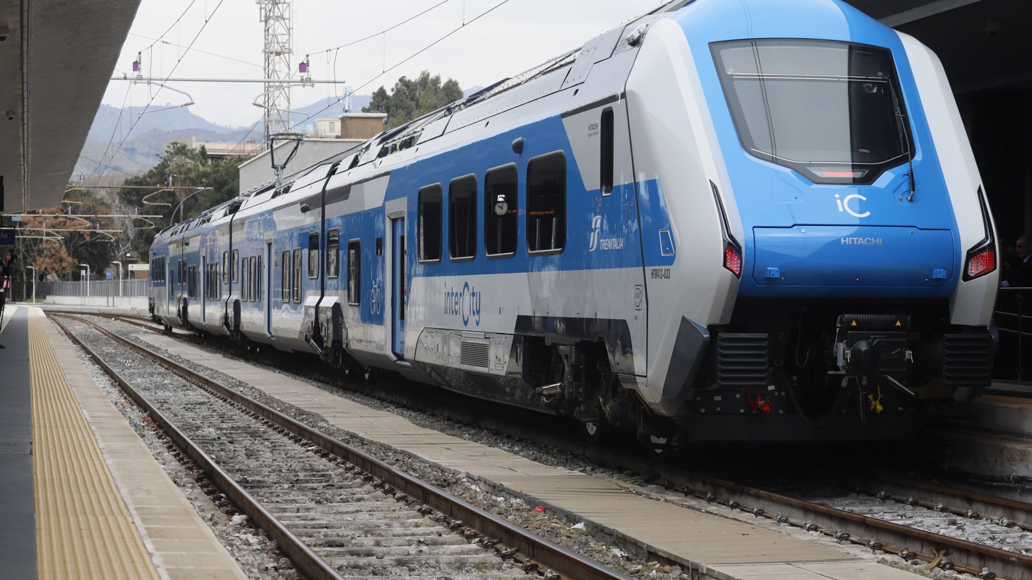 Treni regionali, addio al check-in: come funziona il biglietto digitale automatico
