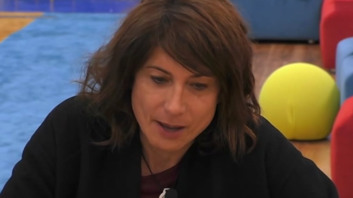 GF, Luxuria piange: "Mi sentivo responsabile dell’infelicità dei miei2