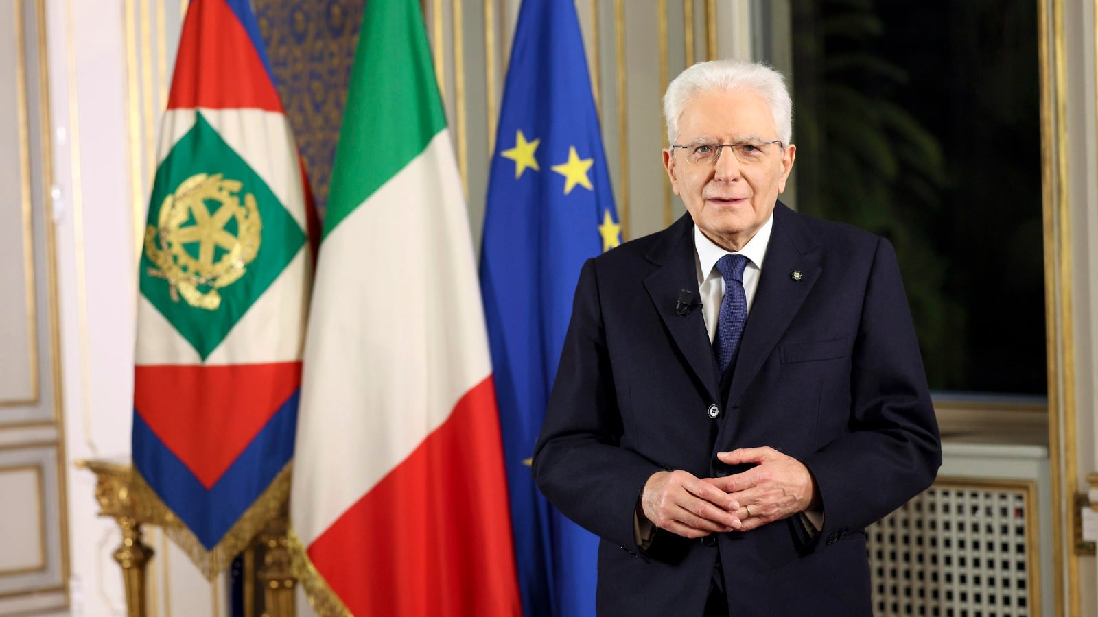Il piano Mattarella: 7 anni al Quirinale per dare segnali di stabilità alla Ue. L'intesa su Draghi