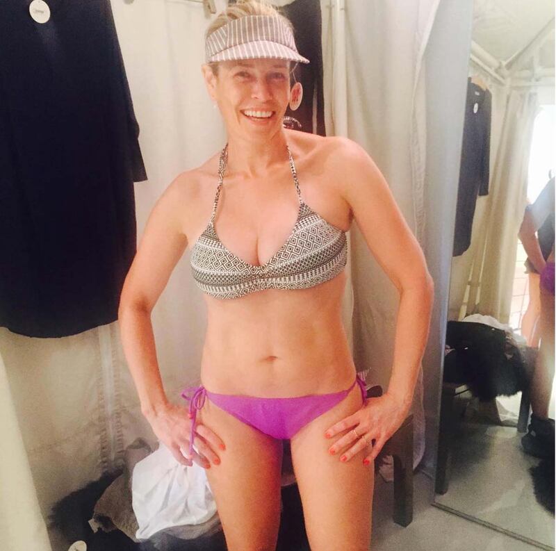 Chelsea Handler nuda su Instagram 13