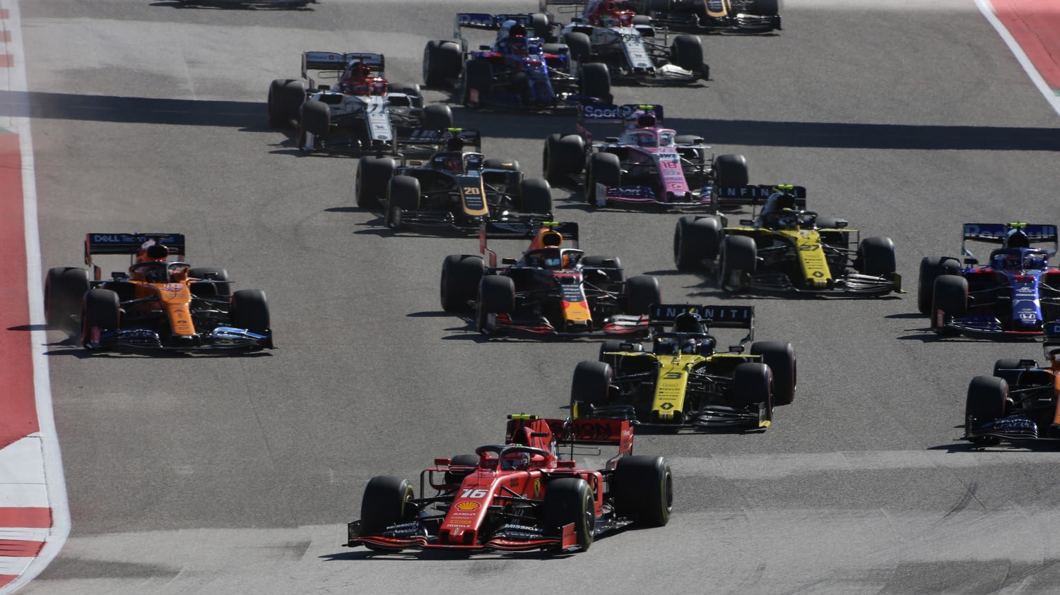 Charles-Seb, così non va. E ora la Ferrari teme un 2020 da Far West