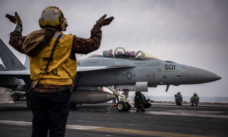 La portaerei Carl Vinson 6