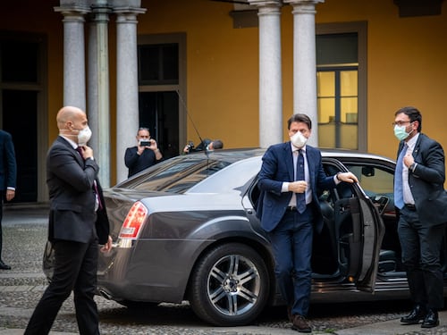 Zona rossa, il piano dei pm per convocare Conte, Speranza e Lamorgese