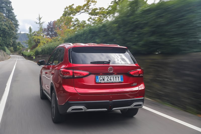 MG ZS Hybrid+: guarda tutte le foto 11