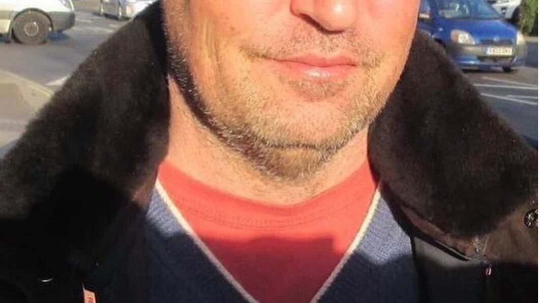 Matthew Perry irriconoscibile. Gonfio e trasandato fa preoccupare i fan